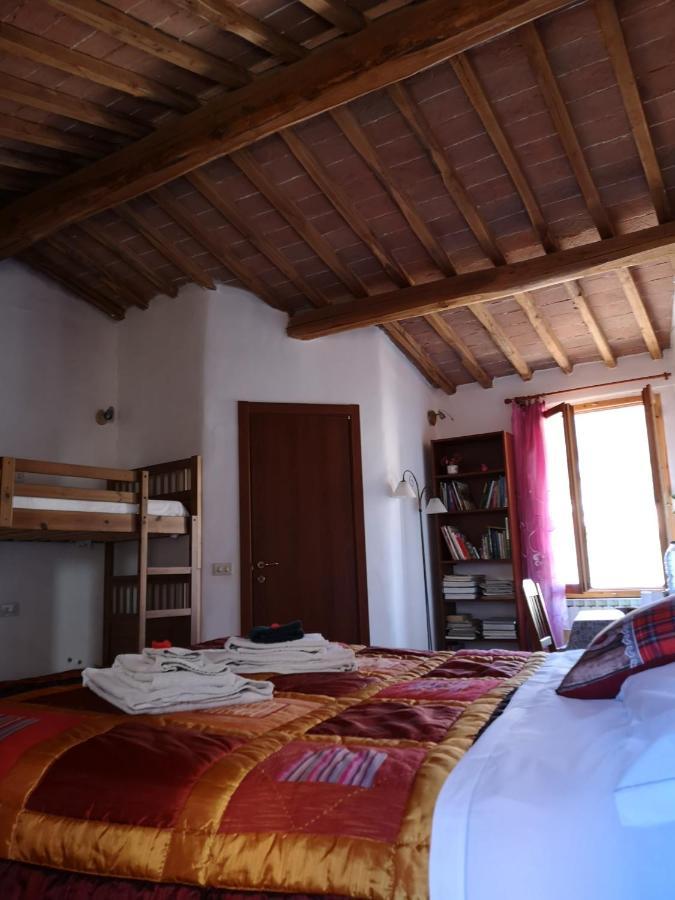 Bed and Breakfast Antico Borgo Di Torri Sovicille Exterior foto